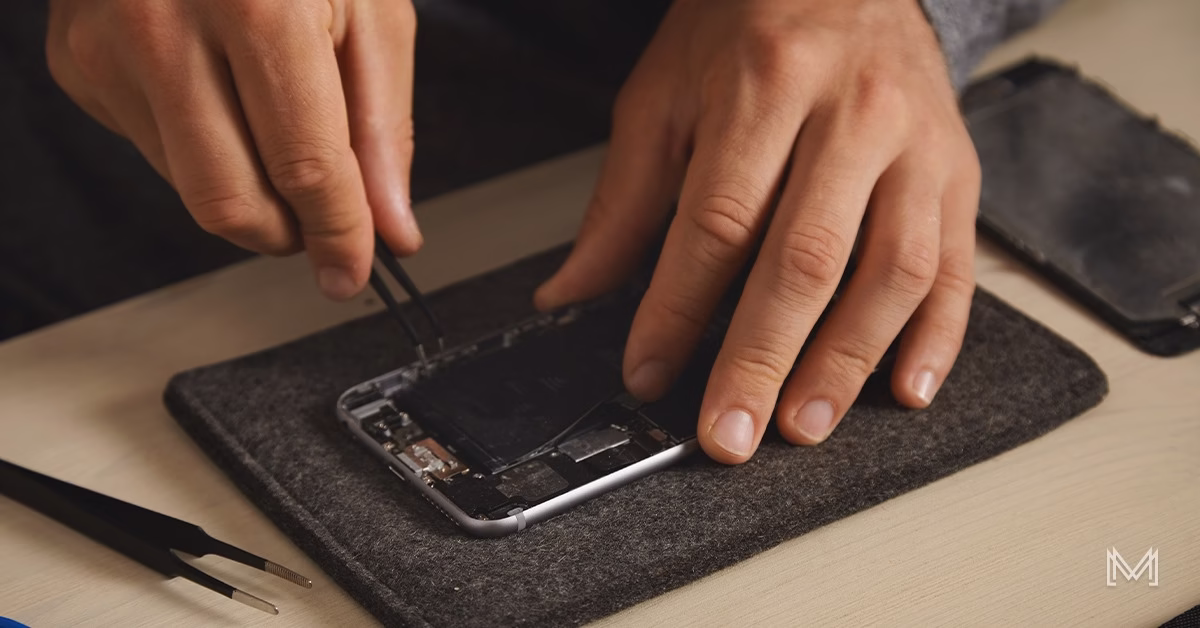 Your Roadmap to Launching Phone and Gadget Repair Services in South Africa