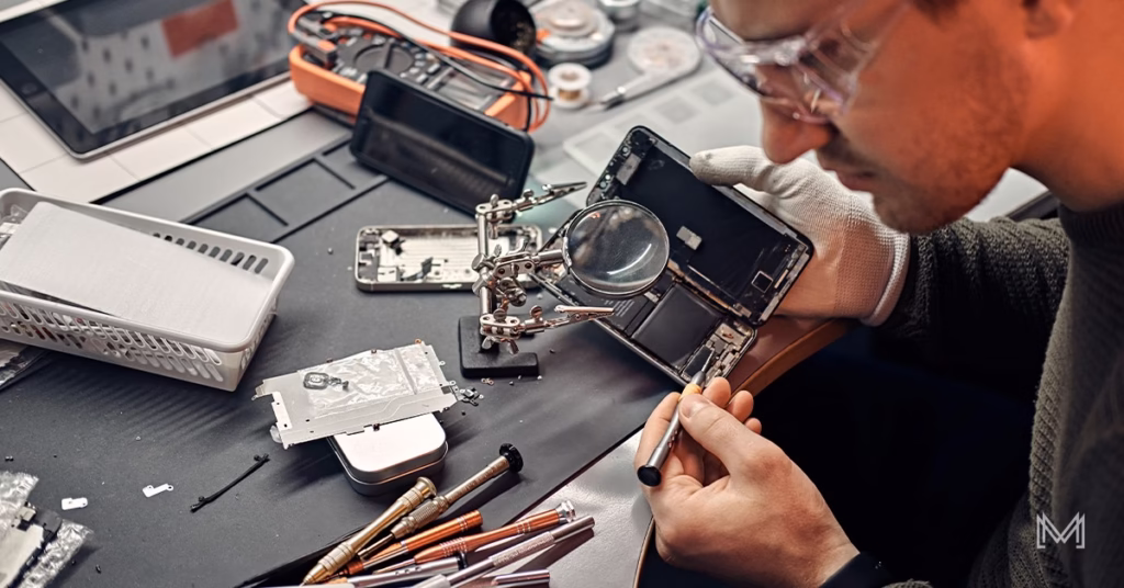Your Roadmap to Launching Phone and Gadget Repair Services in South Africa