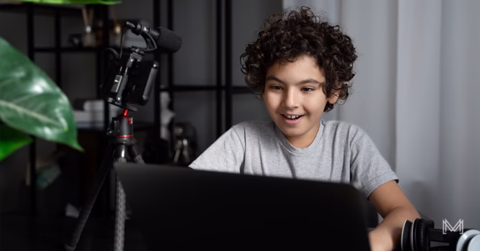 Becoming a Full-Time Content Creator on YouTube A Full-Time Guide